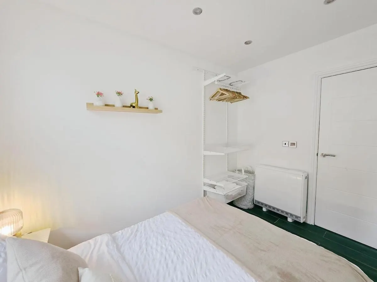 Apartment Cosy 1 Bed Home, City Centre, Free Parking, Long & Short Stays Brighton